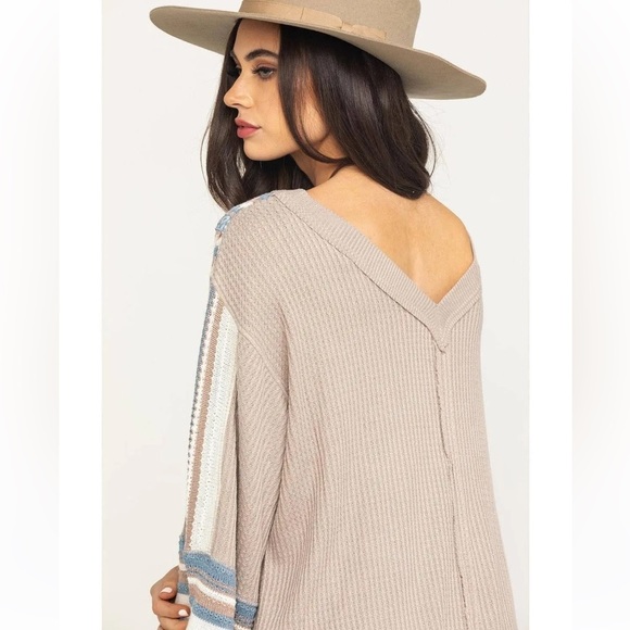 FREE PEOPLE ⭐️Copenhagen Pebble combo thermal top - Picture 4 of 9